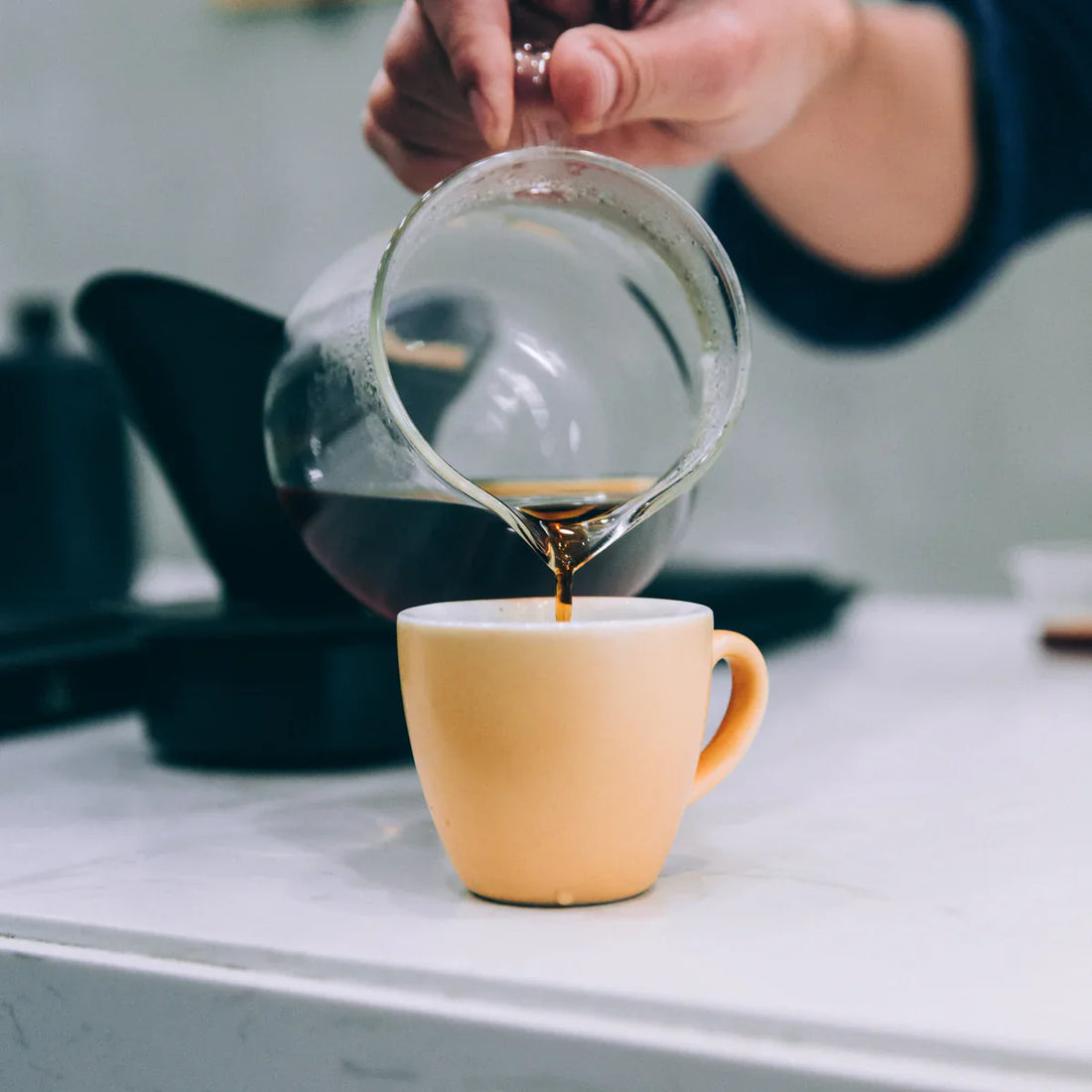 What “Low-Acidity Coffee” Really Means ☕